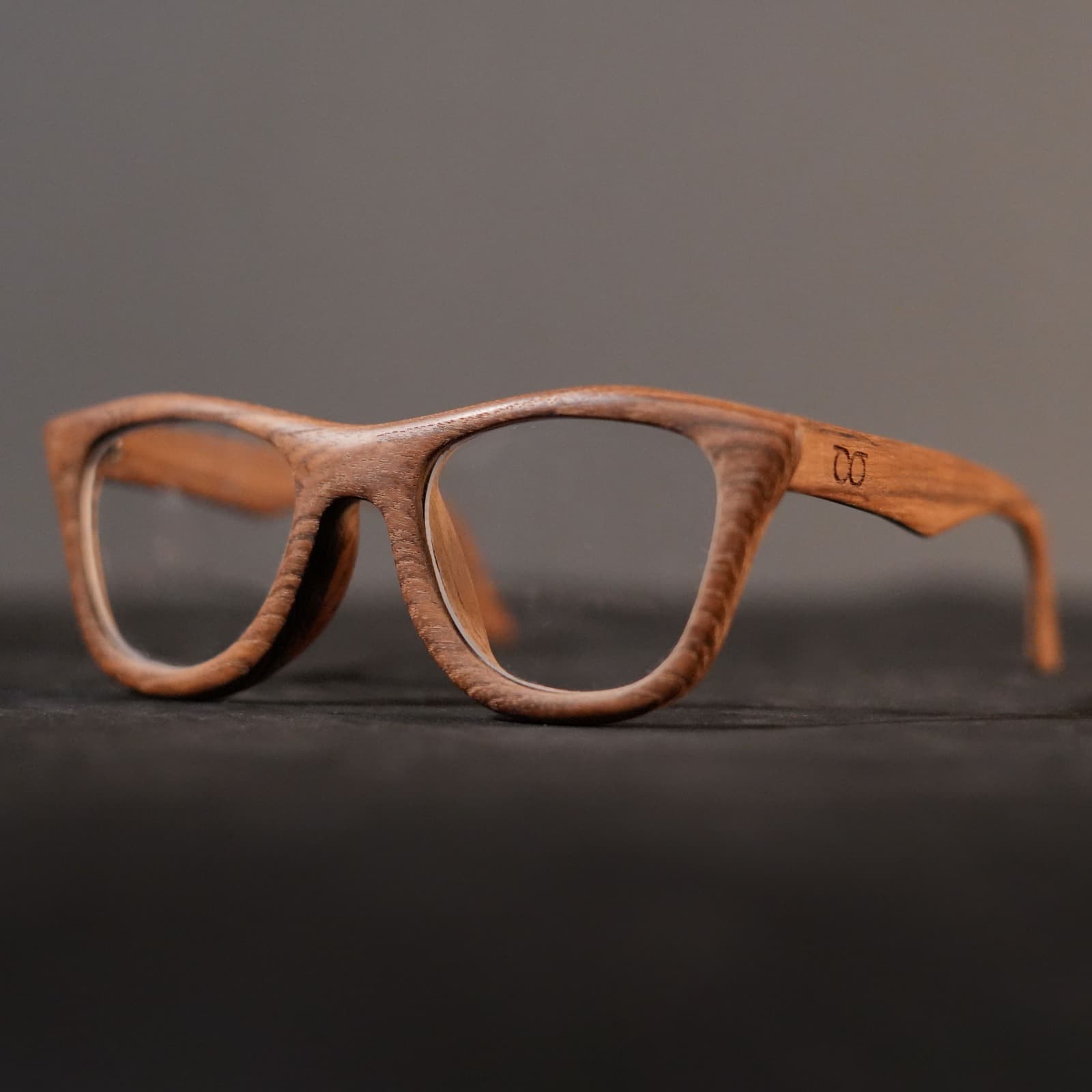 Dhan Shalik ( Eyeglass ) alternate view