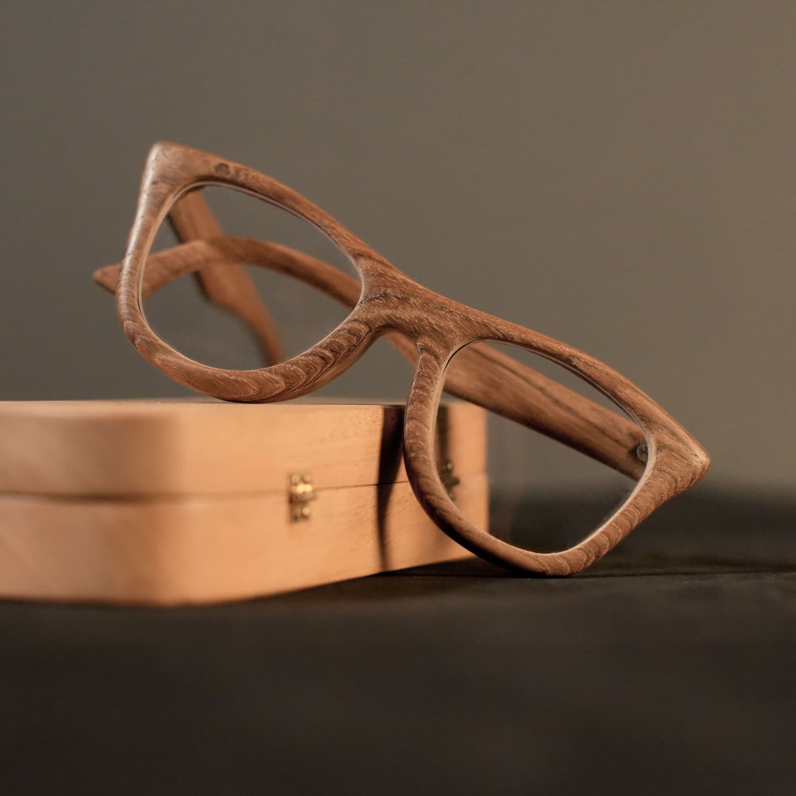 Dhan Shalik (Eye Glass Frame) alternate view